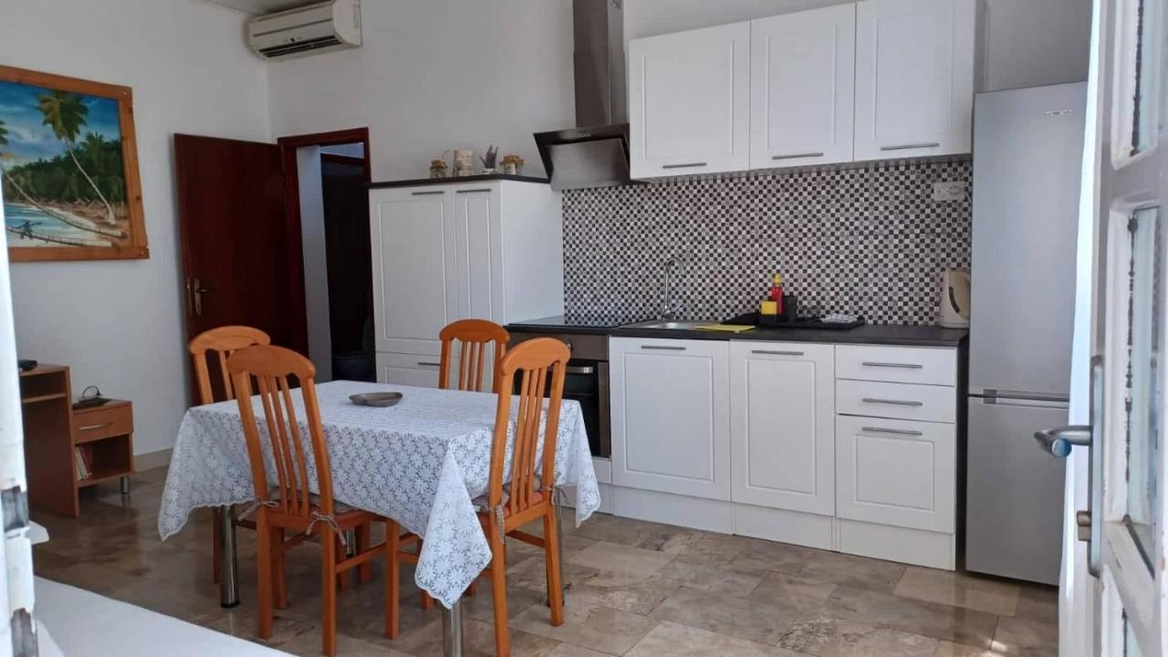 Apartments Senka Orebić Extérieur photo