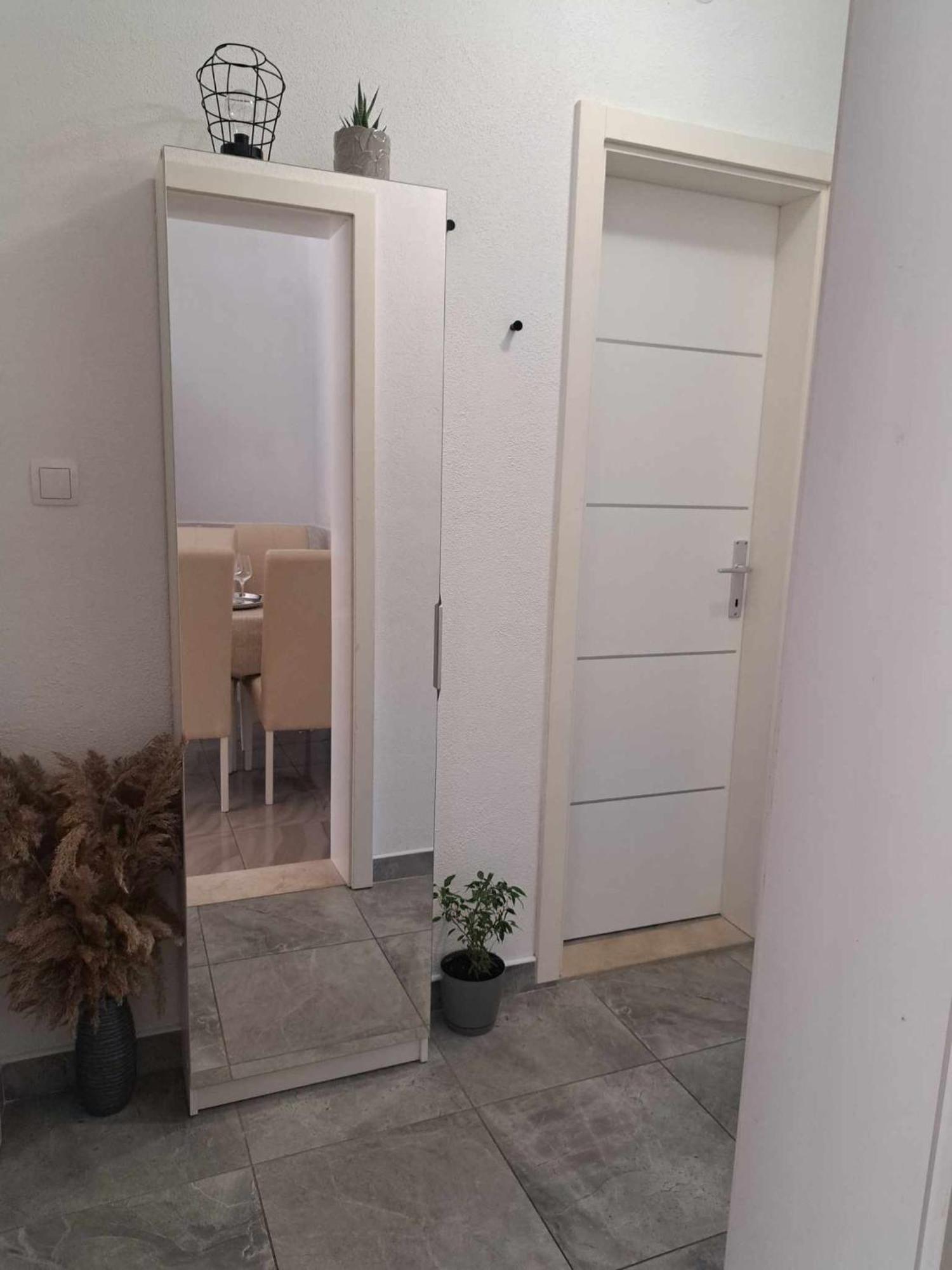Apartments Senka Orebić Extérieur photo